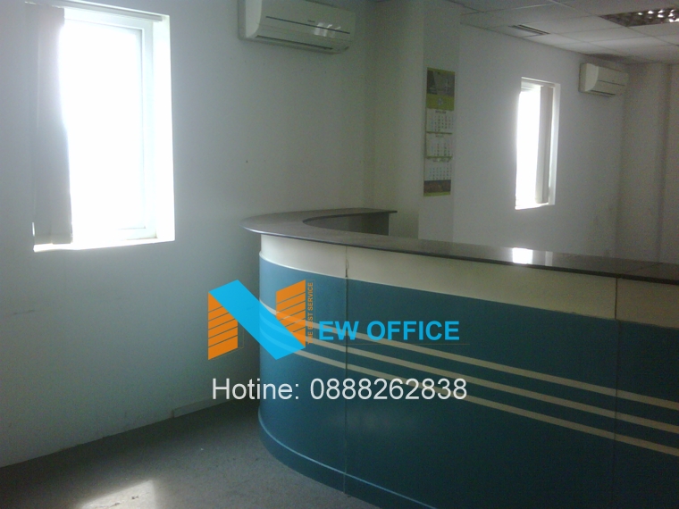 Lễ tân tòa nhà Lotus Building cho thuê văn phòng Quận Tân Bình