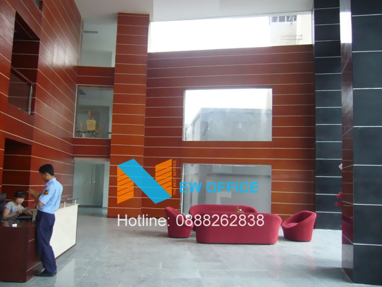 Lối vào tòa nhà và sảnh tiếp tân của tòa nhà MH Building