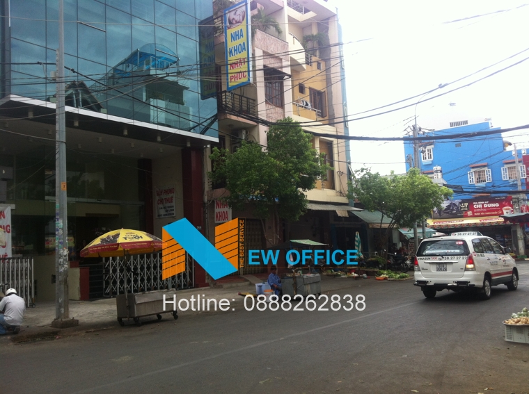 Mặt trước tòa nhà Blue Sea Building