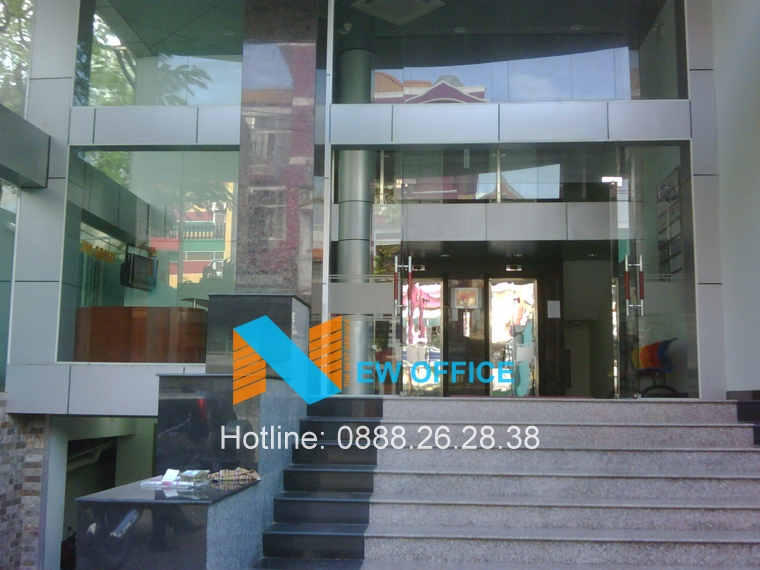 Lối vào văn phòng tại tòa nhà Elilink Building.