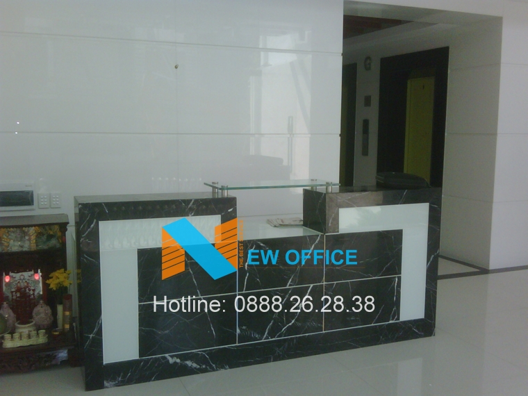 Lễ tân của tòa nhà HBT Building.