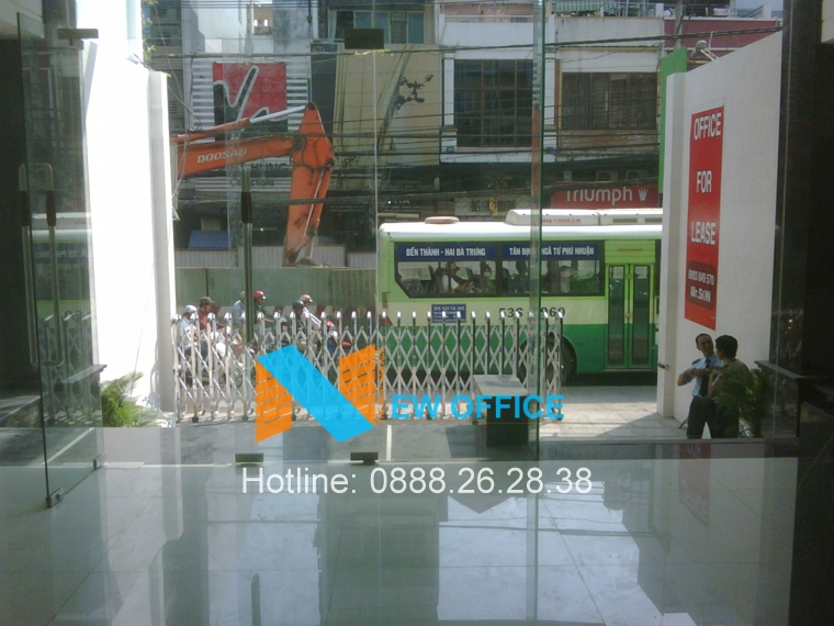 Sảnh chính của tòa nhà HBT Building.