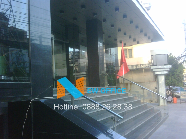Khu vực phía trước của tòa nhà Hà Phan Building.