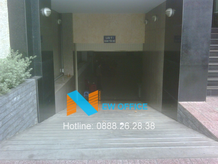 Hầm gửi xe của tòa nhà Norch Building.