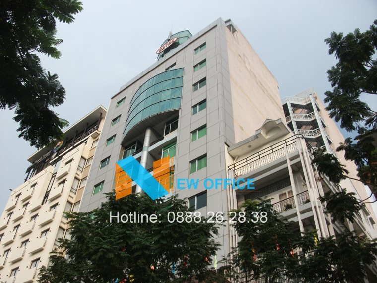 Hình ảnh bên ngoài tòa nhà Satra Building.