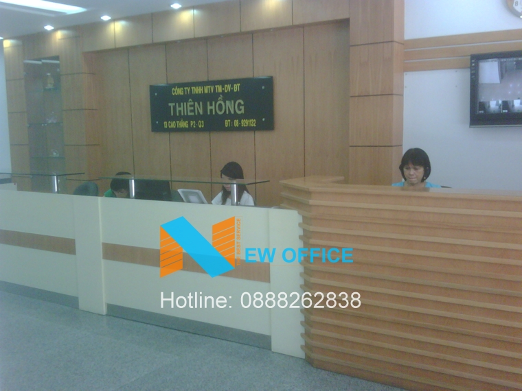 Lễ tân tại tòa nhà Thiên Hồng Building