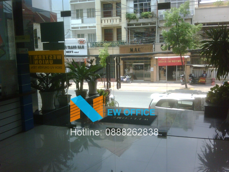 Sảnh chính tại tòa nhà Vạn Mỹ Building