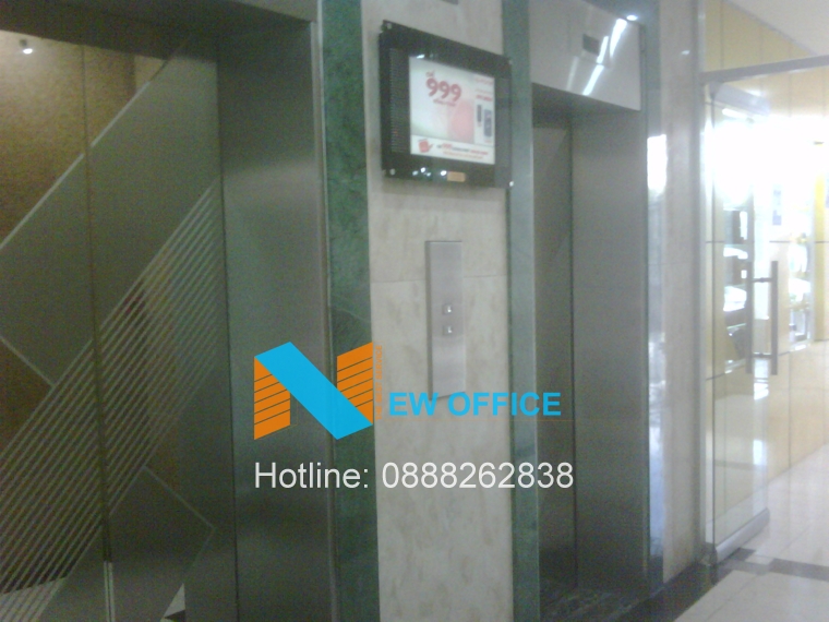khu vực thang máy tòa nhà VN Business Center