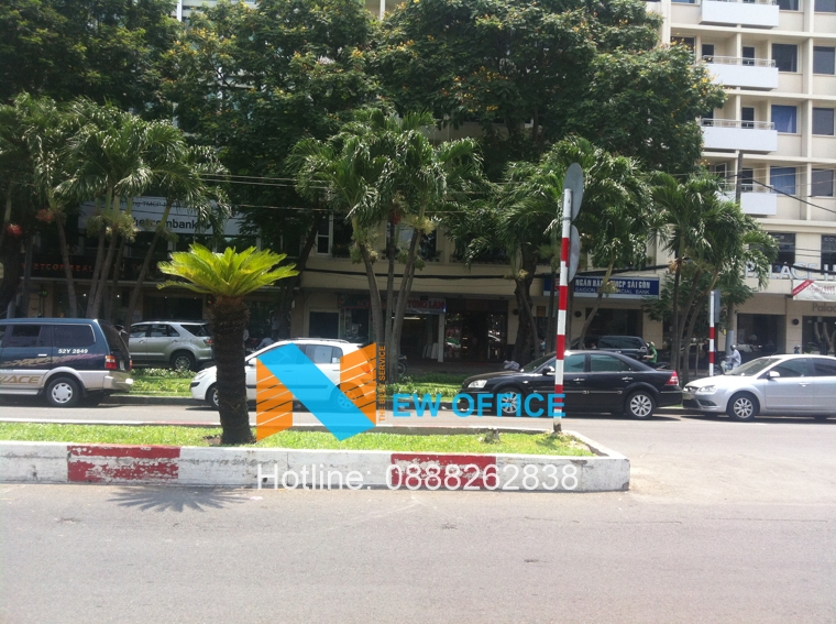 khu vực nút giao thông tòa nhà Vietcomreal Building