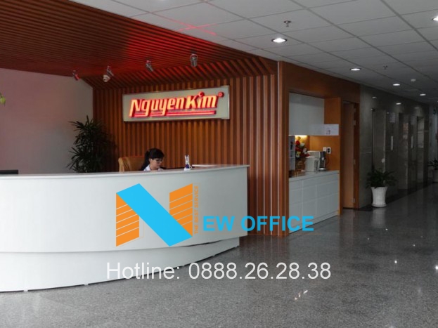 Lễ tân của tòa nhà Nguyễn Kim Building.