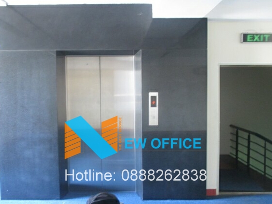khu vưc thang máy tòa nhà Gic Building