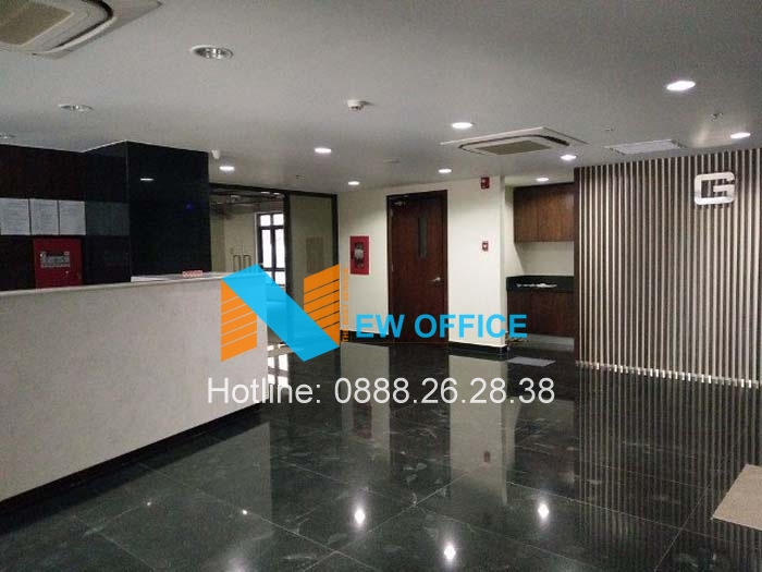 Lễ tân tòa nhà VVA Building trên đường Lý Tự Trọng.