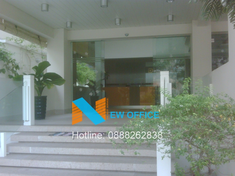 Lối vào tòa nhà DHouse Building