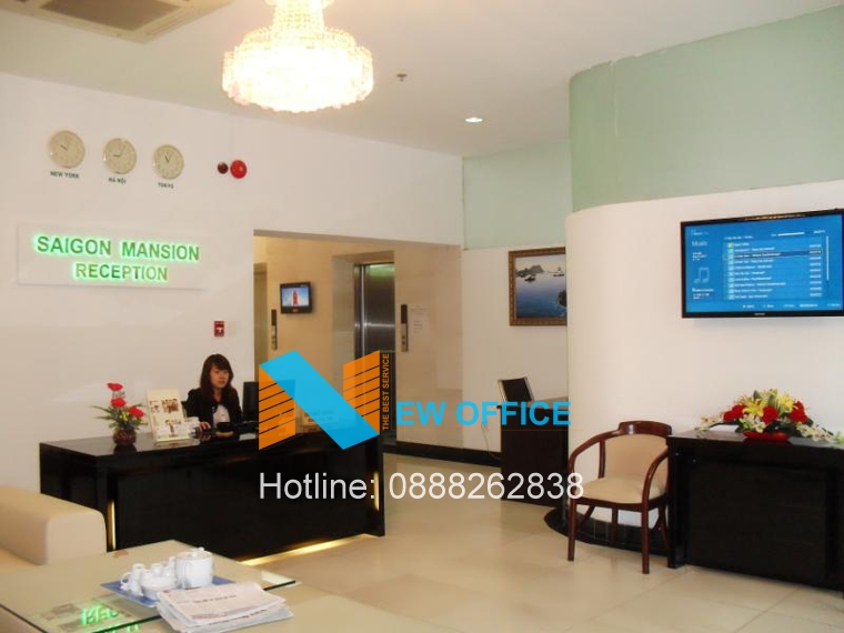 Lễ tân tại tòa nhà Saigon Mansion