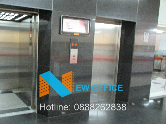 Thang máy tại tòa nhà Locogi Building
