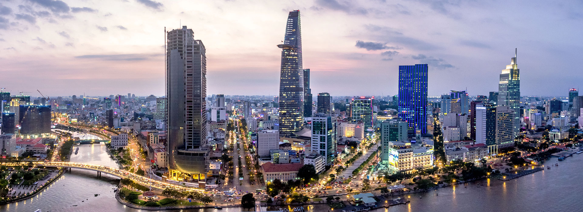 Không gian làm việc chuyên nghiệp
